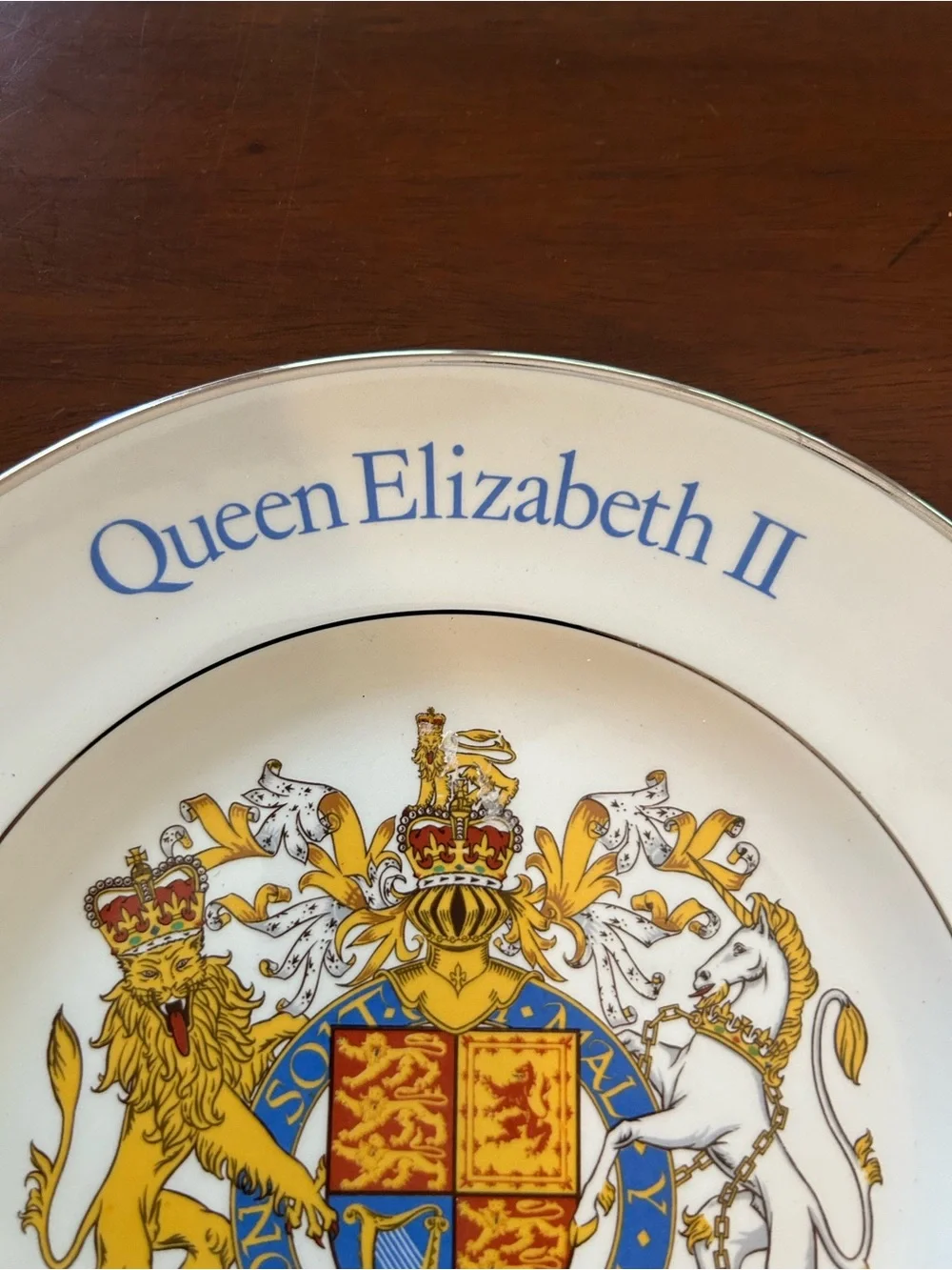 Commemorative Silver Jubilee Decorative Plate - White with Blue Crest